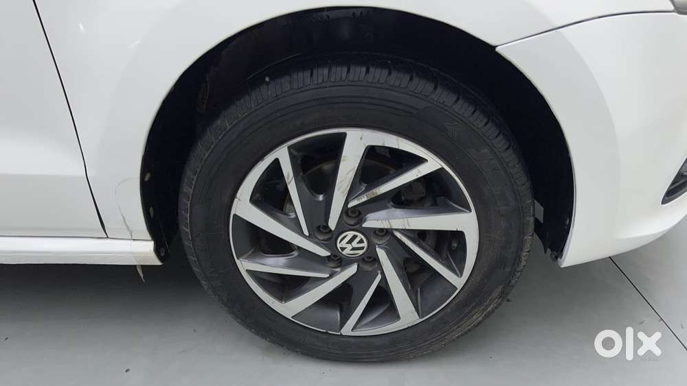 Volkswagen Polo 2009-2013 Petrol Comfortline 1.2l, 2017, Petrol