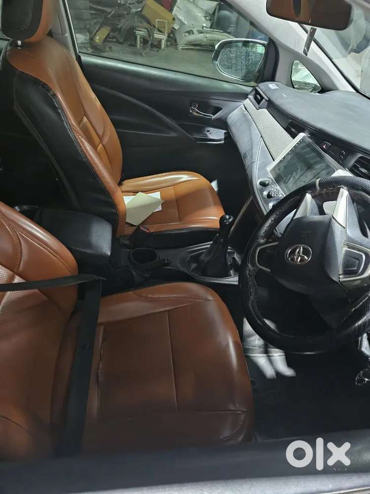 Toyota Innova Crysta 2018 Diesel 152000 Km Driven