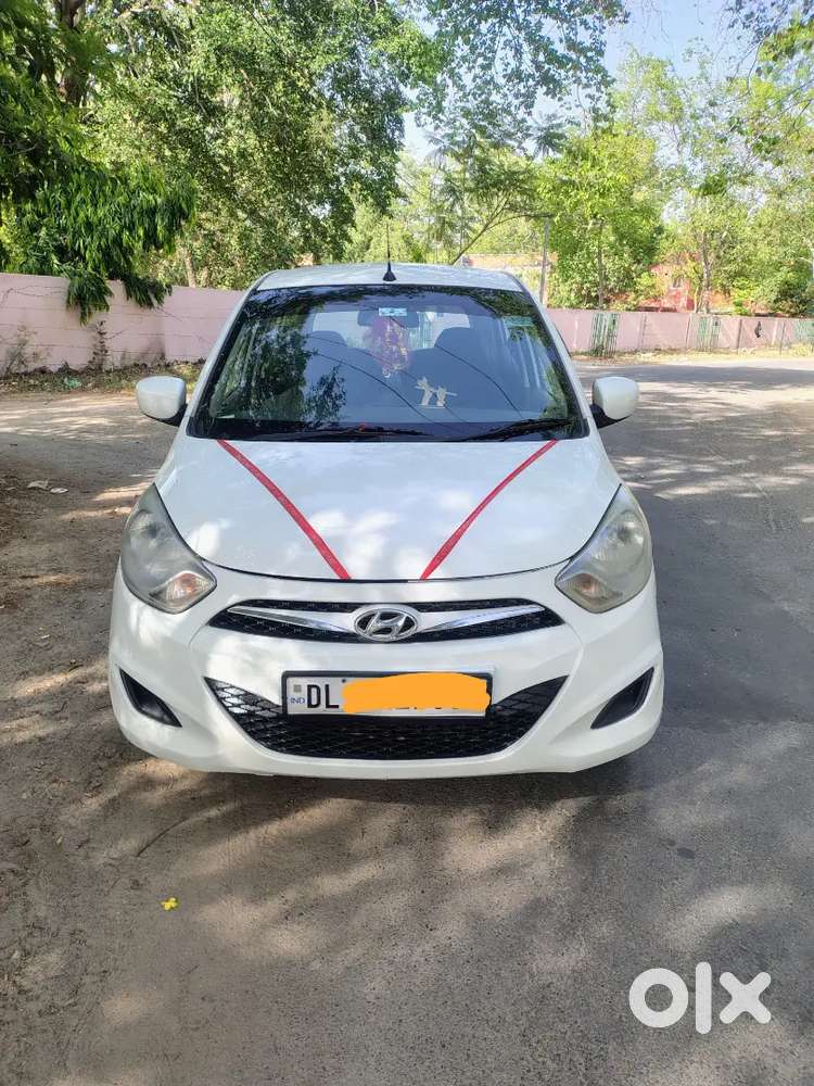 Hyundai I10 Sportz 2015 Petrol At