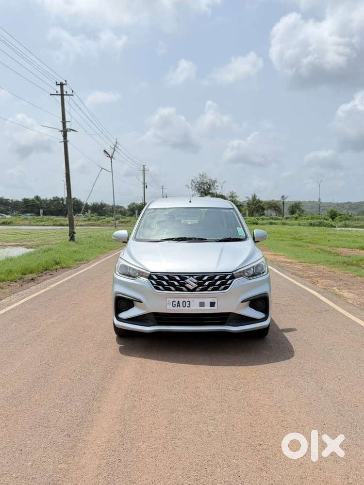 Maruti Suzuki Ertiga Vxi At Petrol, 2022, Petrol