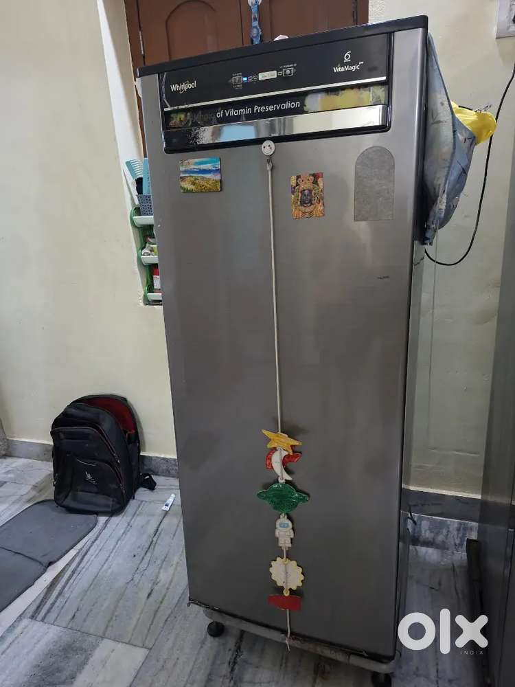 Whirlpool 215 L 3 Star Inverter Direct-Cool Single Door Refrigerator