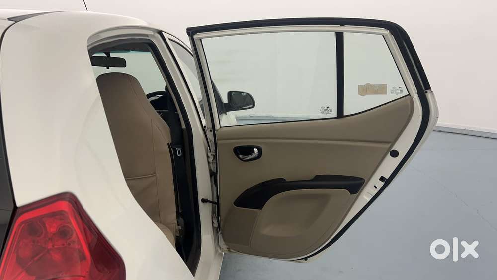 Hyundai I10 Sportz 1.1 Irde2, 2015, Petrol