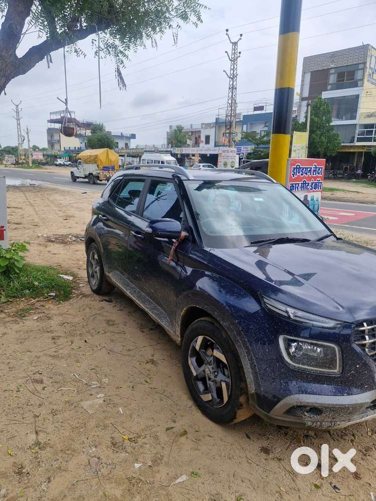 Hyundai Venue Diesel 2021