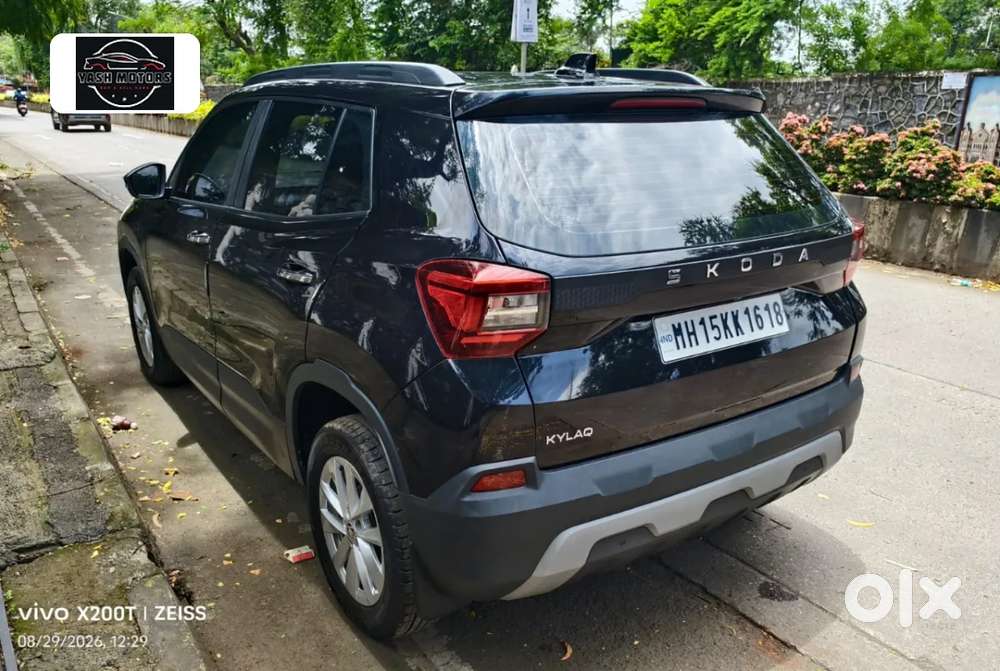 Skoda Kylaq Signature Plus At, 2025, Petrol