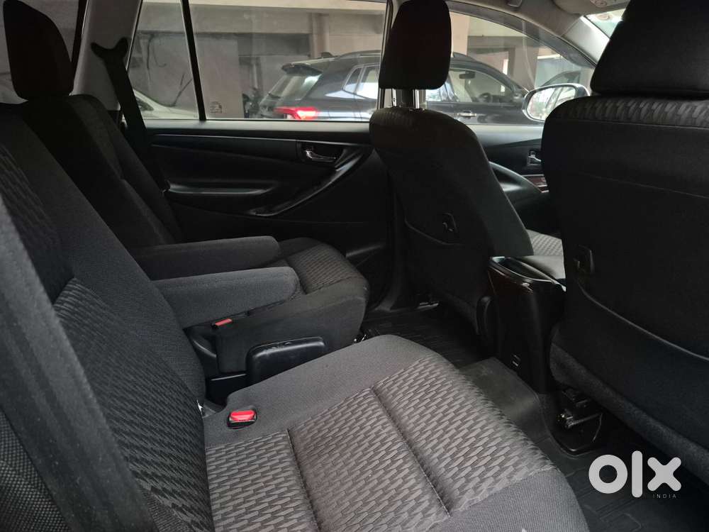 Toyota Innova Crysta 2.4 G Mt 7 Str, 2021, Diesel