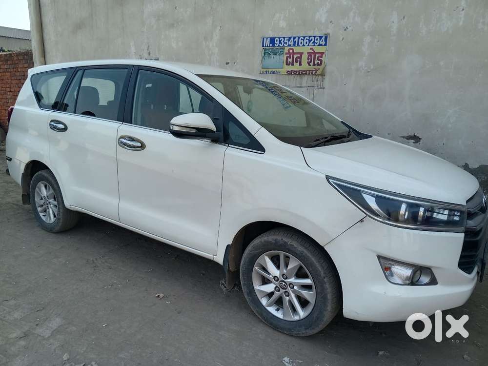 Toyota Innova Crysta 2.4 V 7 Str, 2017, Diesel