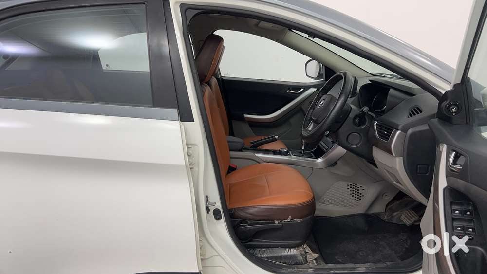 Tata Nexon 1.2 Revotron Xza Plus (o) Dual Tone, 2018, Diesel