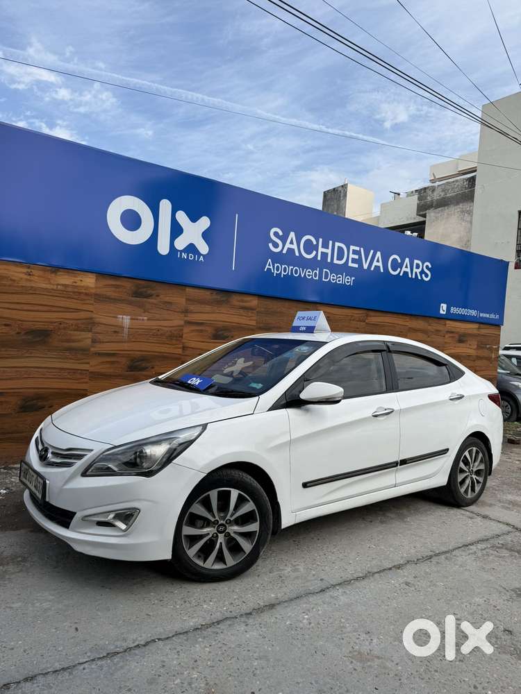 Hyundai Verna 1.6 Sx (o) Vtvt Se, 2015, Petrol