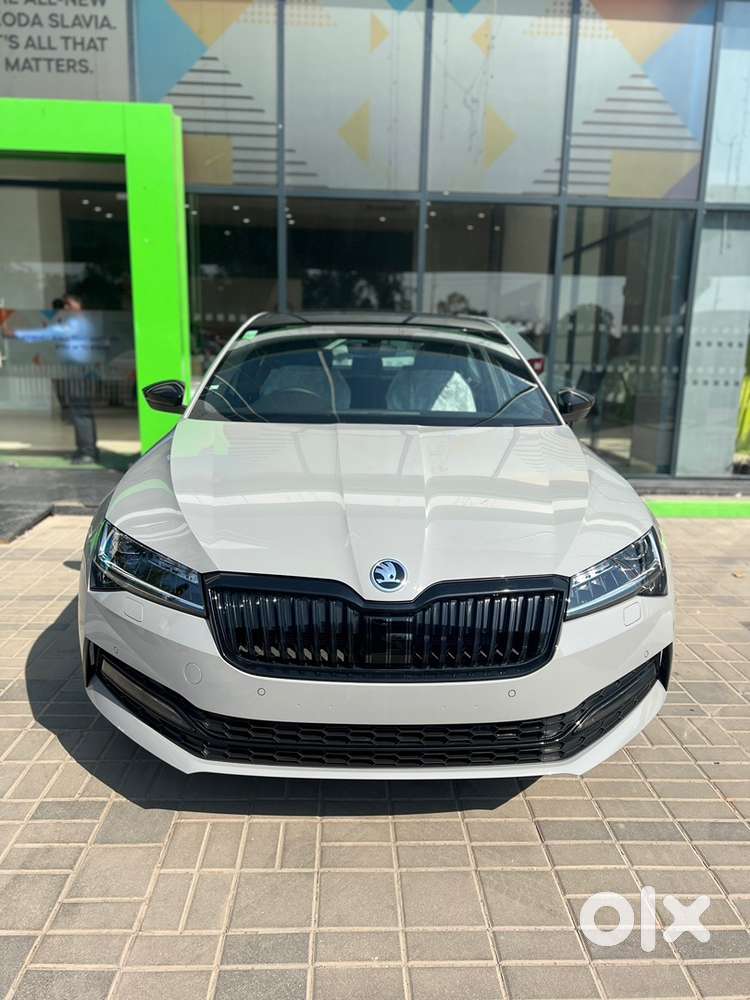 Skoda Superb 2023 Petrol Automatic