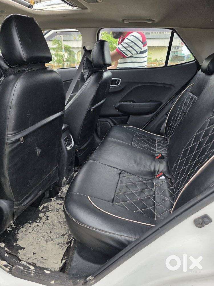 Hyundai Venue 1.0 Sx Turbo Imt, 2022, Petrol