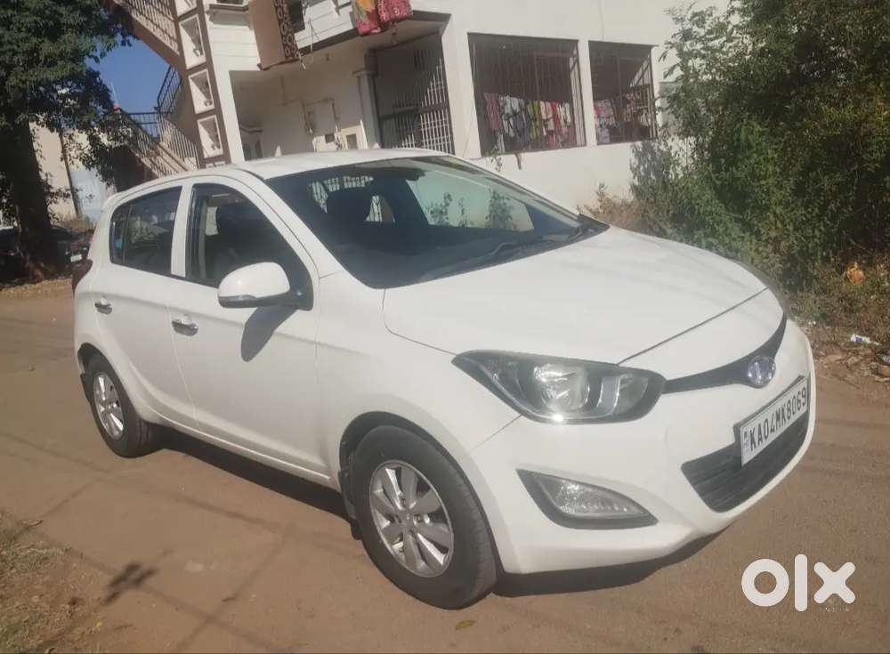 Hyundai I20 2012 Diesel 68000 Km Driven Asta Verint