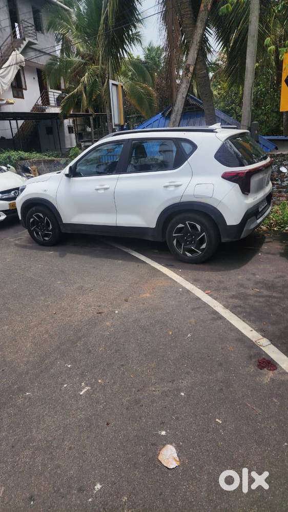 Kia Sonet 2024model Singil Owner Best Condition