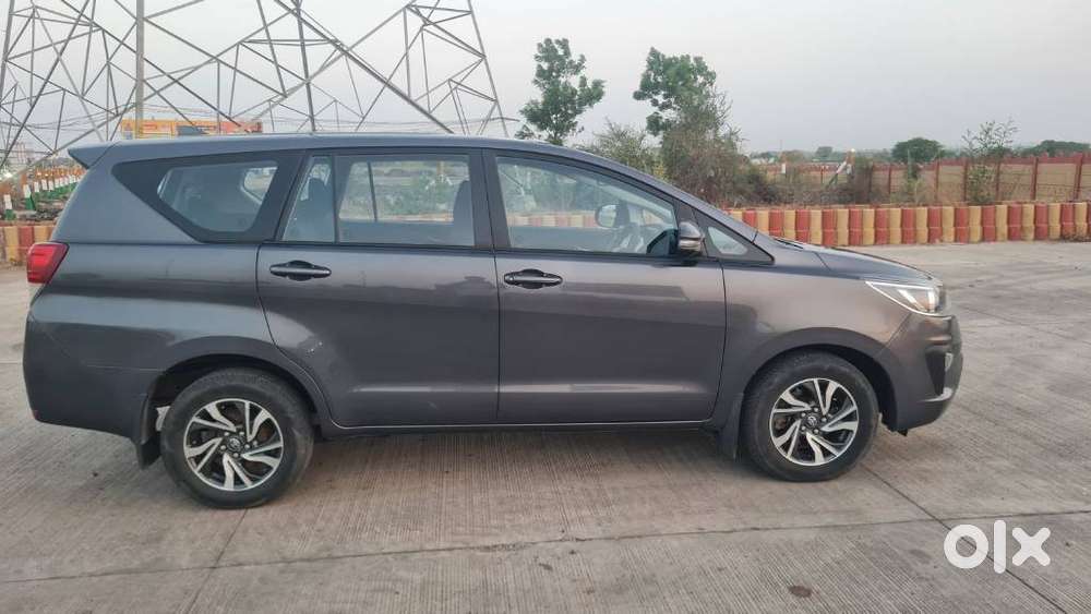 Toyota Innova Crysta [2020-ongoing] 2.4 Gx At 8 Str, 2021, Diesel