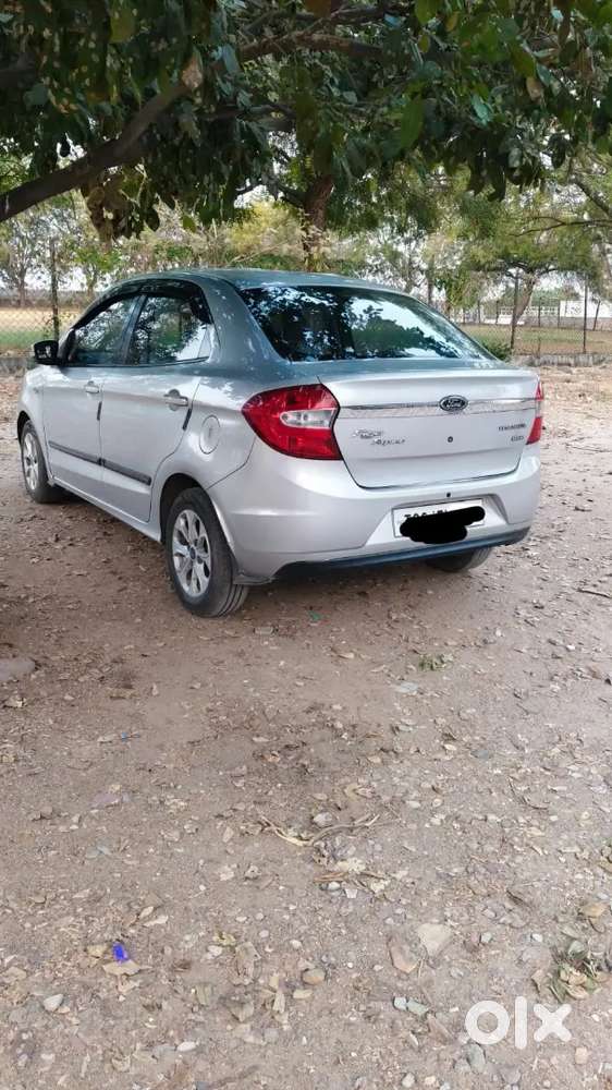 Ac Chilled . Tyres 80 Prcnt..full Condition