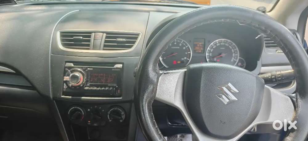 Maruti Suzuki Swift Vxi Optional &ndash; 2014
Excellent Condition
