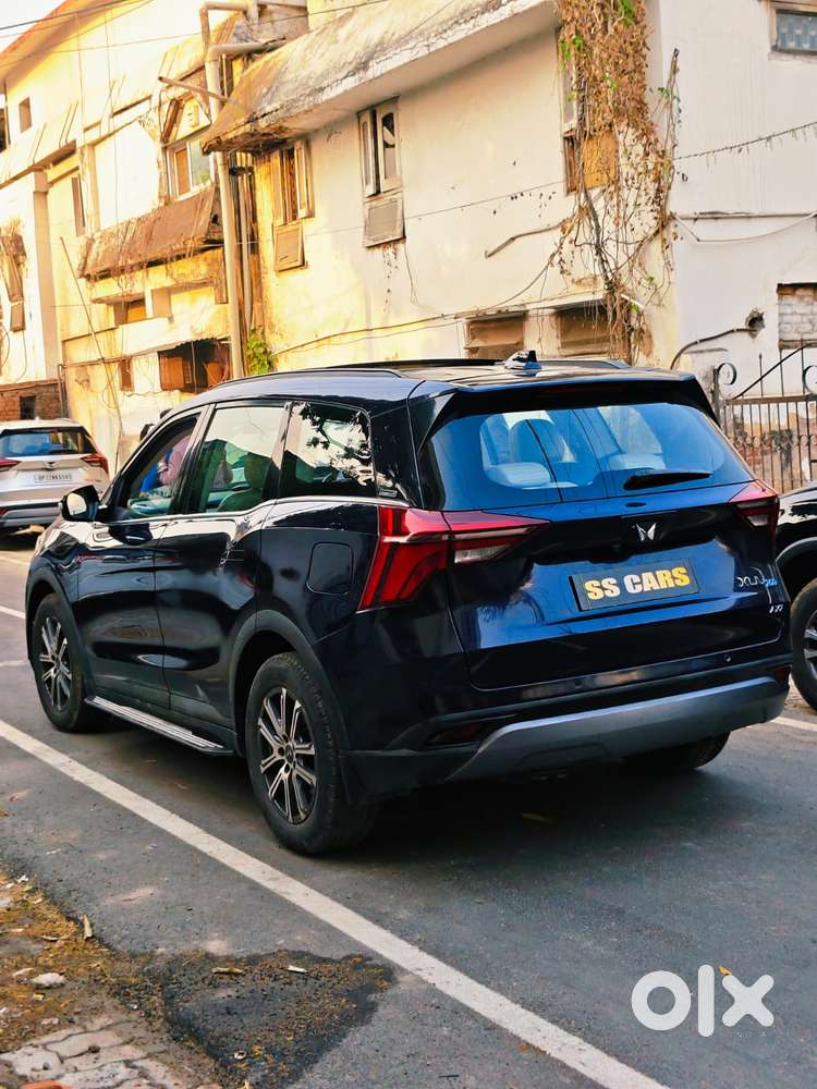 Mahindra Xuv700 2.2 Ax 7 Diesel Mt Luxury Pack Str, 2022, Diesel