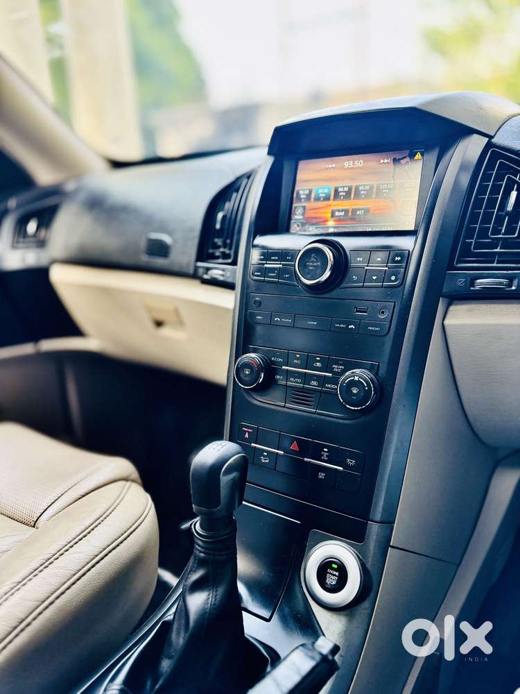 Mahindra Xuv500 2.2 W10, 2016, Diesel