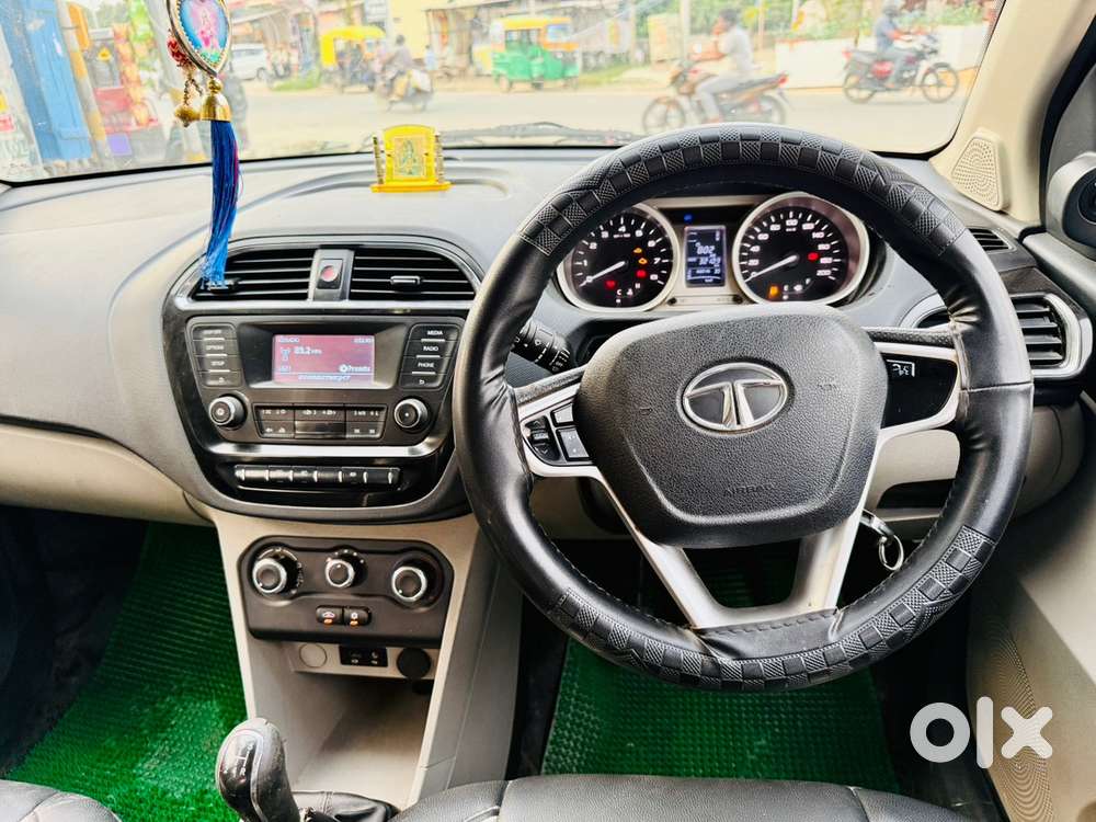 Tata Tiago Petrol 2017