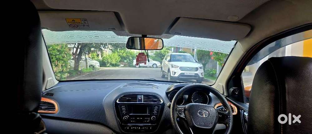 Tata Tiago 1.2 Revotron Xz, 2018, Petrol