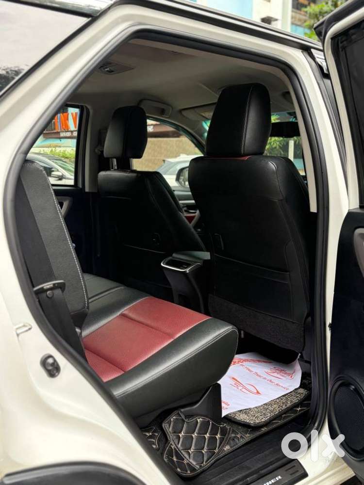 Toyota Fortuner Leader Edition (at), 2025, Diesel