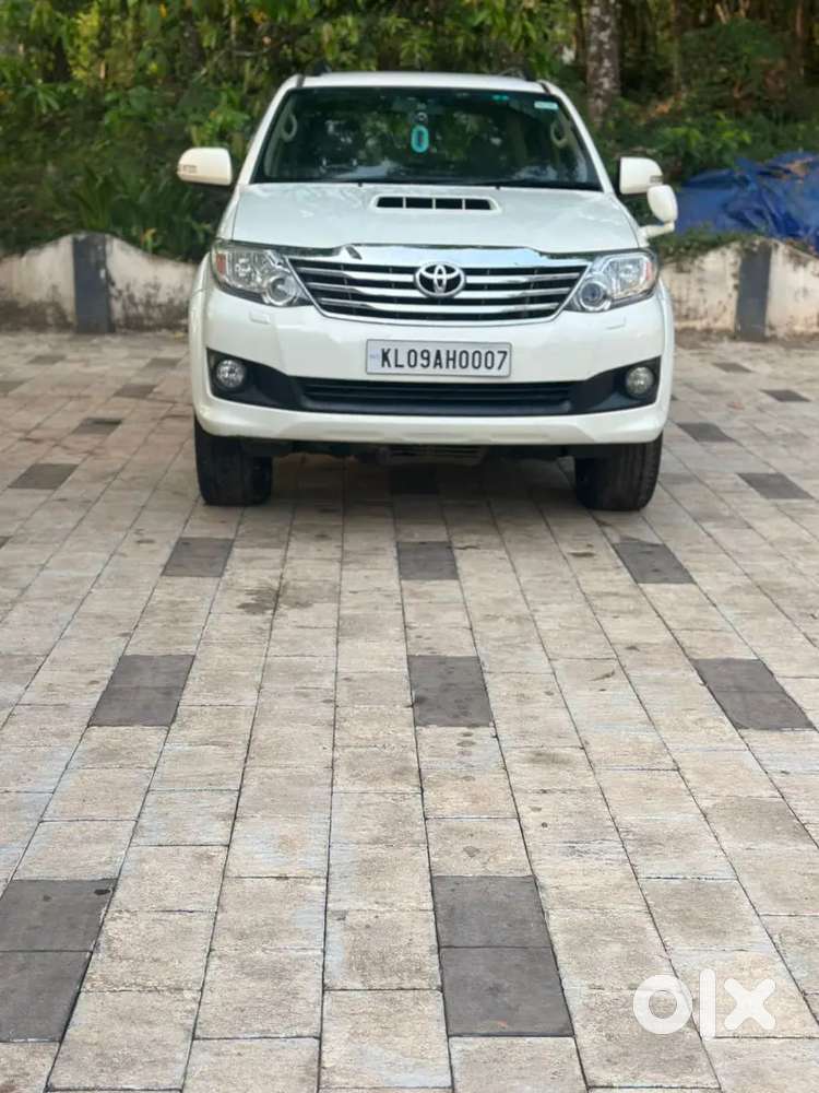Orginal Kerala Toyota Fortuner Diesel Automatic 2014