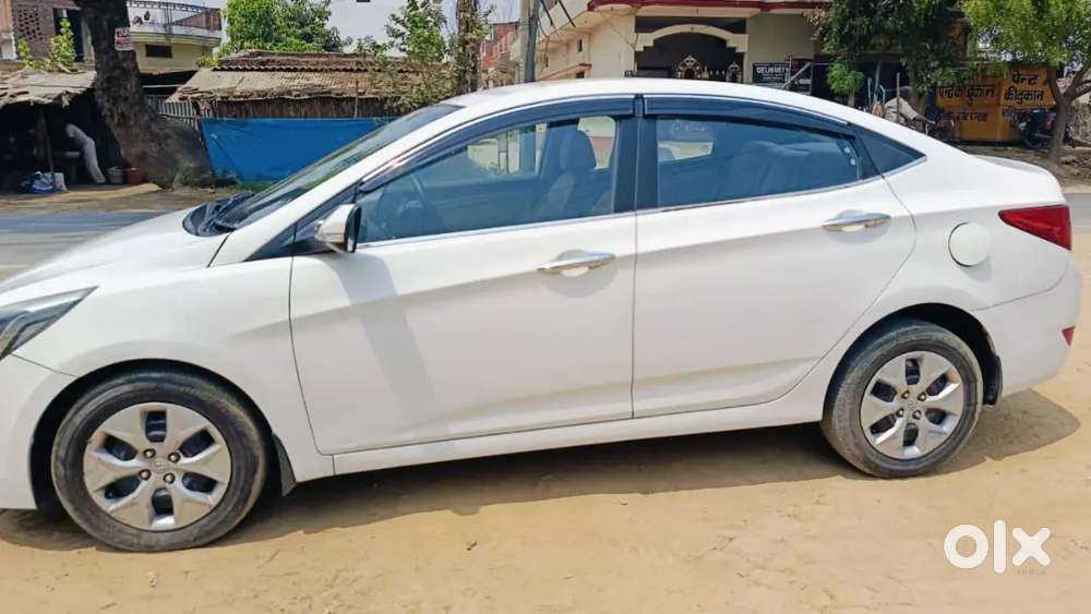 Car Me Koi Dikkat Nahi Sab Ok Hai