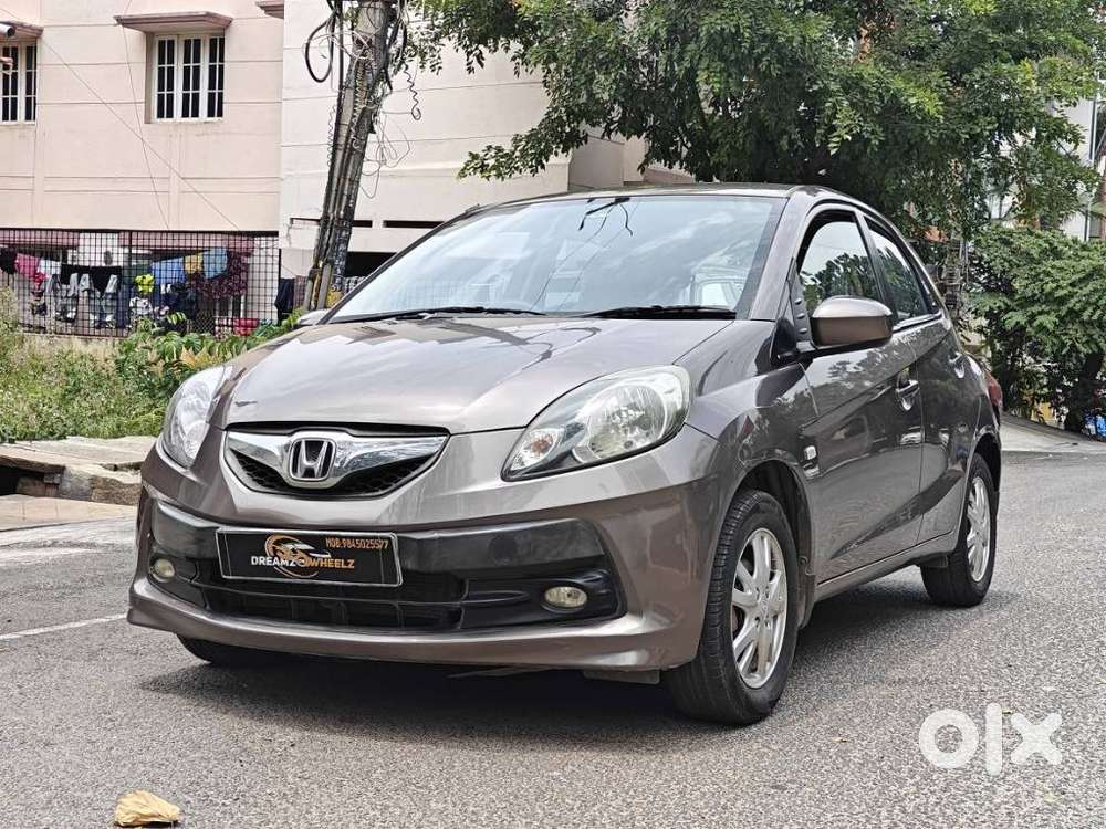 Honda Brio Vx Mt, 2012, Petrol