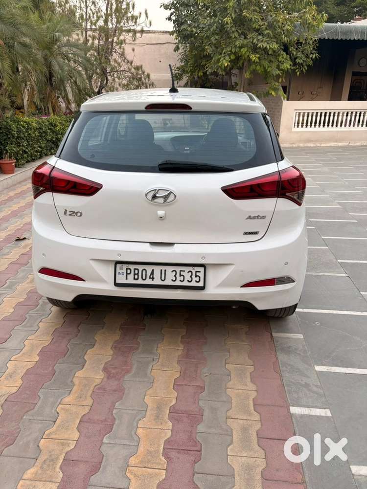 Hyundai I20 Diesel Manual 2015