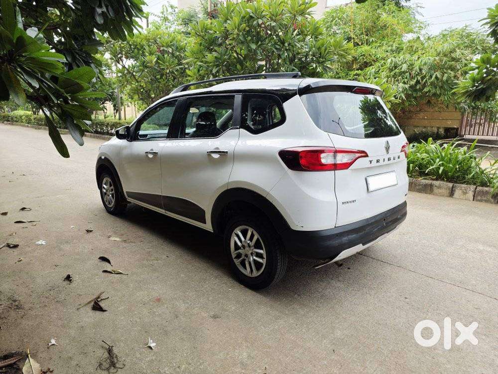 Renault Triber Rxt, 2020, Petrol