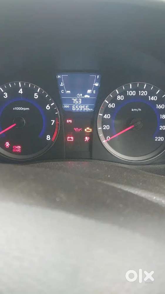 Hyundai Fluidic Verna 2013