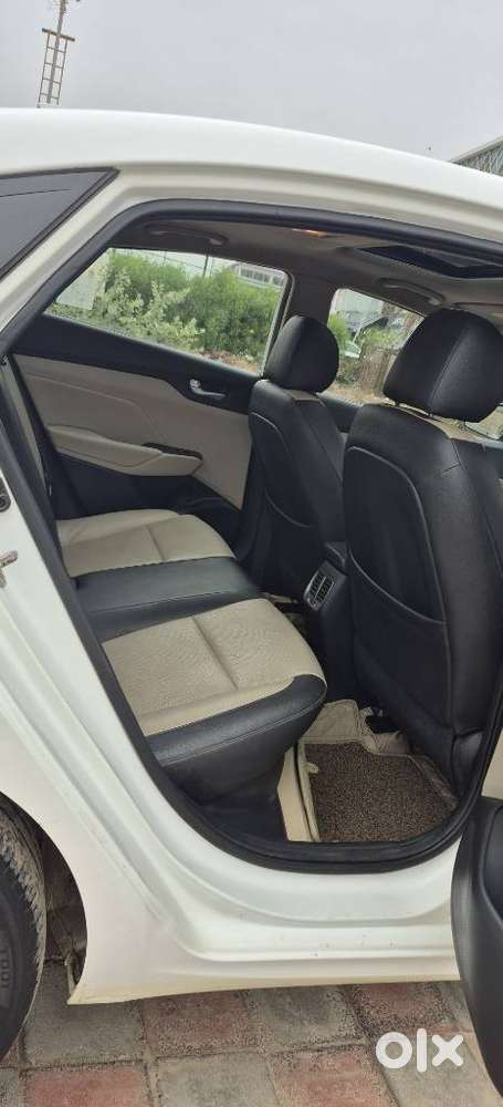Hyundai Verna 1.6 Sx (o) Vtvt At, 2018, Cng & Hybrids