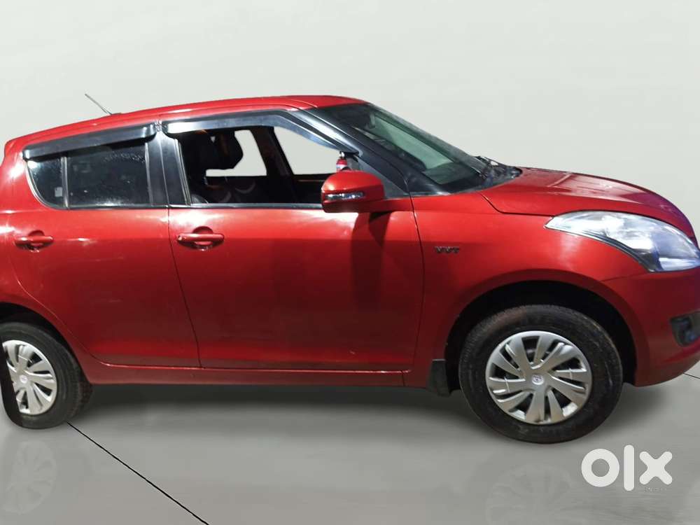 Maruti Suzuki Swift Vvt Vxi, 2014, Petrol