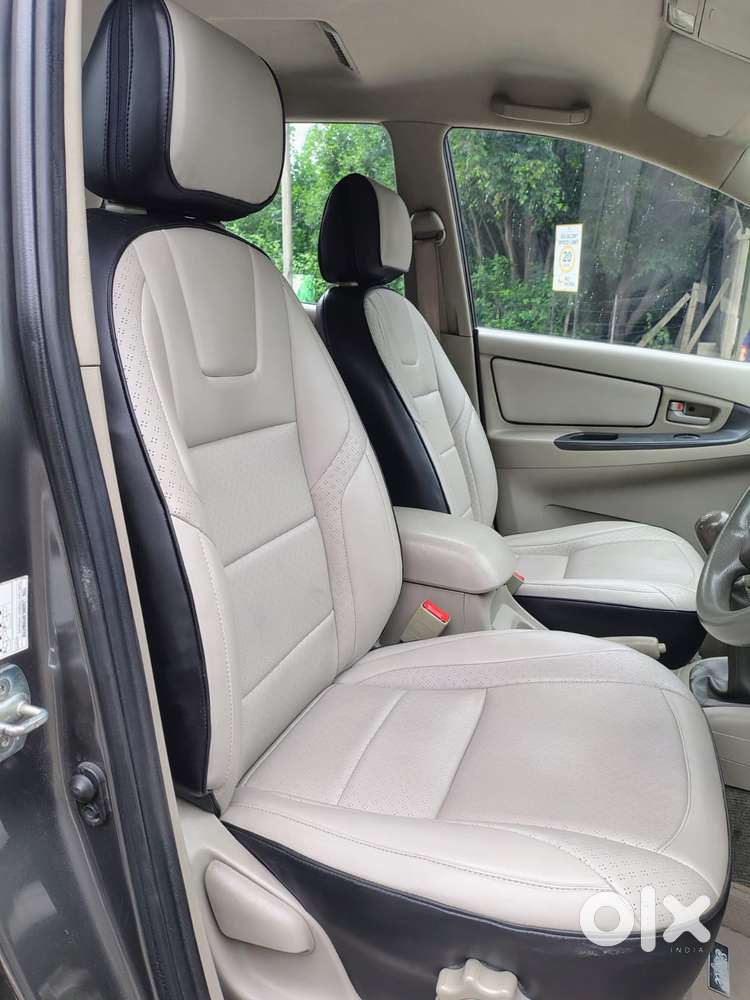 Toyota Innova 2.5 G (diesel) 7 Seater, 2015, Diesel