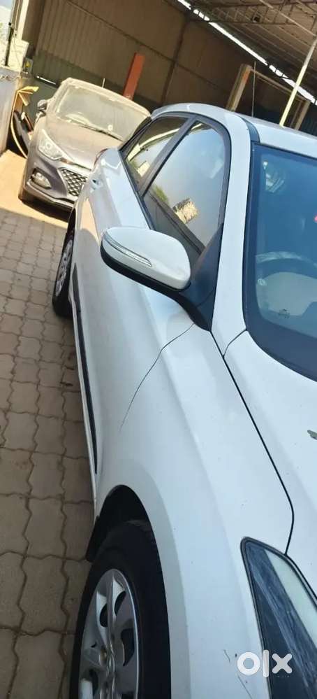 Hyundai I20 2017 Petrol Well Maintained