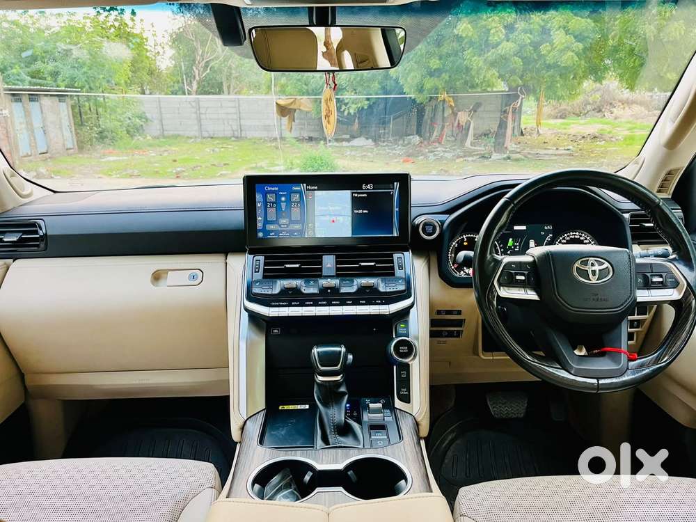 Toyota Land Cruiser 3.3 Zx Diesel, 2023, Diesel