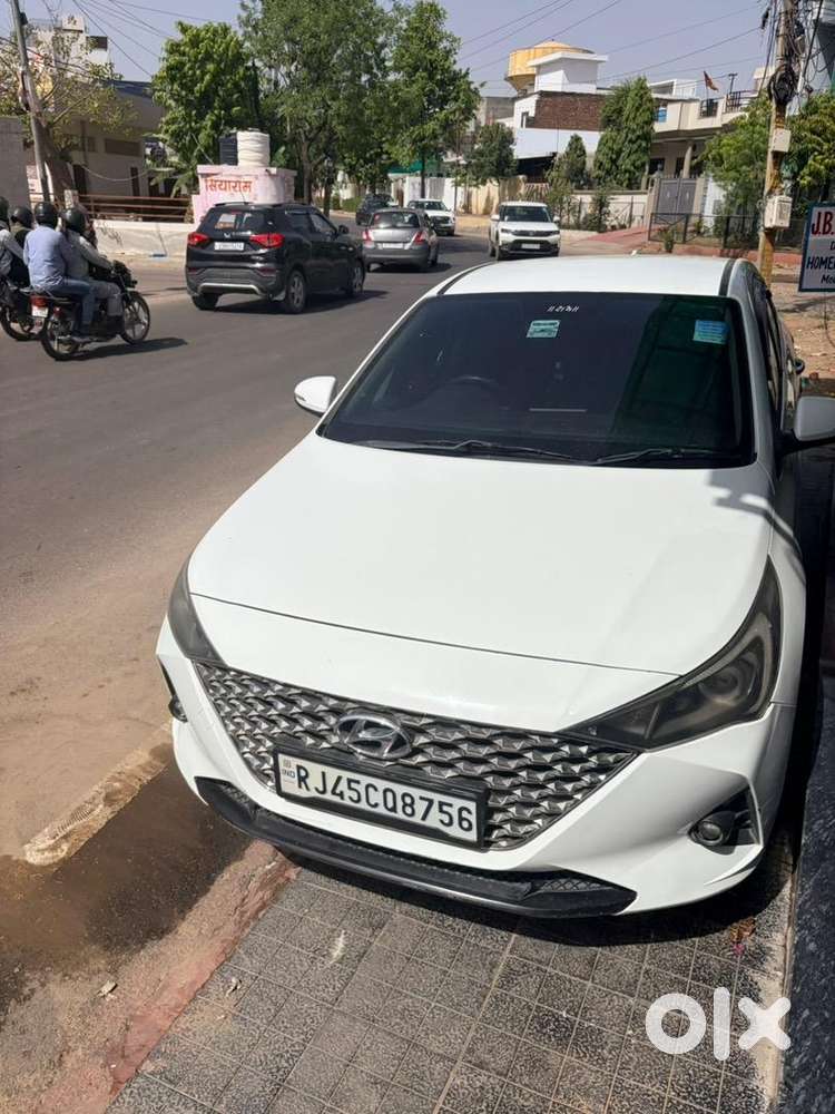 Hyundai 2022 Diesel Car, Manual Transmission