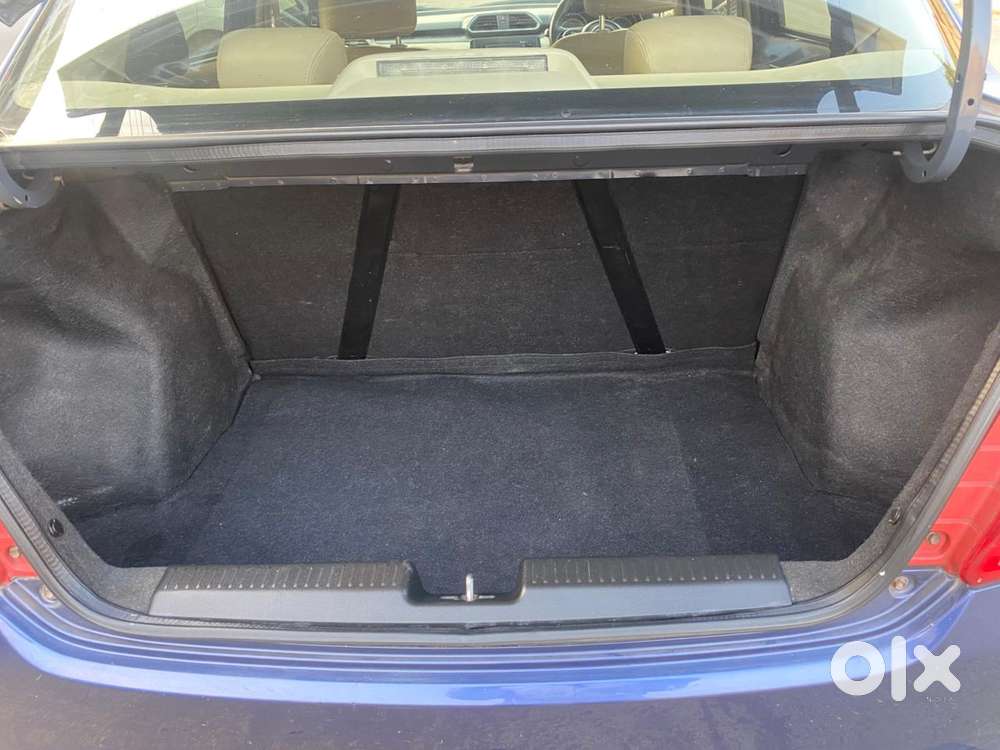 Maruti Suzuki Dzire 1.2 Vxi, 2018, Petrol