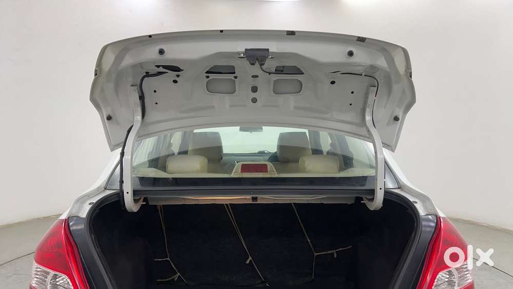 Maruti Suzuki Swift Dzire 1.3 Vxi, 2012, Petrol