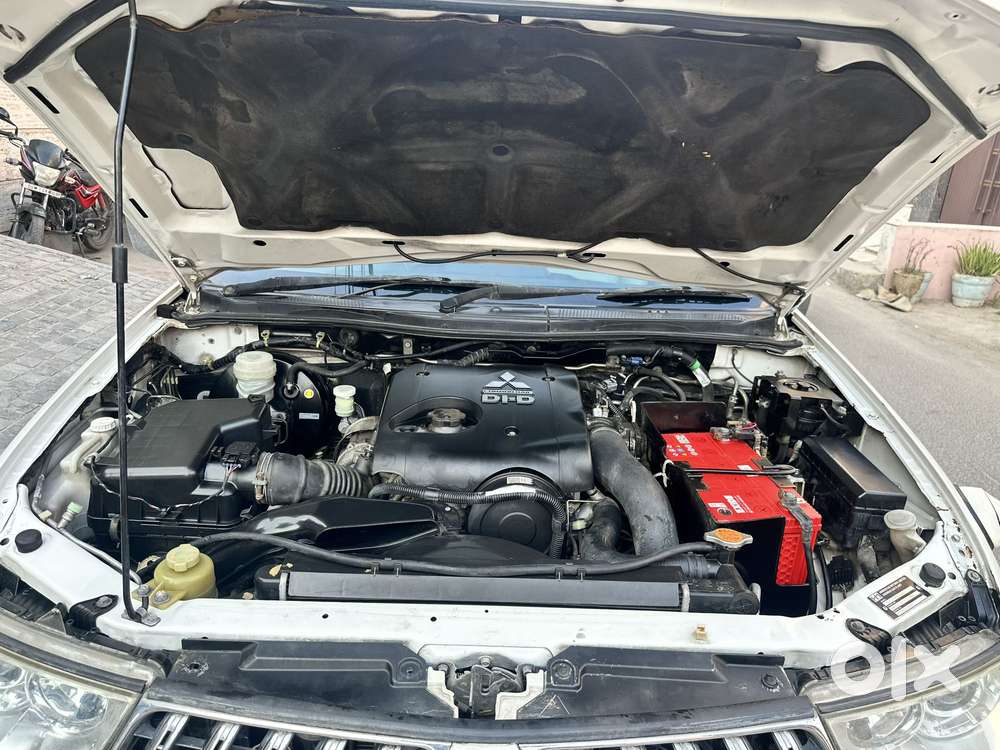Mitsubishi Pajero Sport Limited Edition, 2014, Diesel