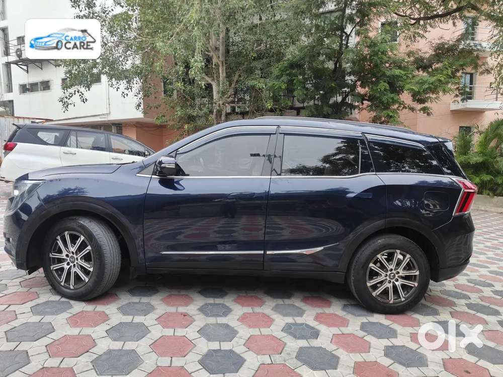 Mahindra Xuv700 2.2 Ax 7 Diesel At Luxury Pack Str Awd, 2022, Diesel