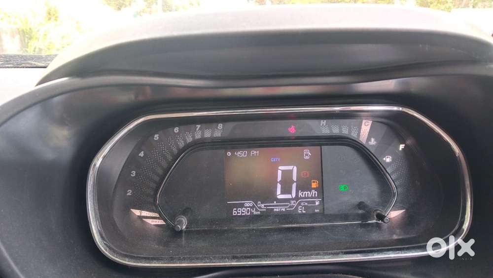 Tata Nexon 1.5 Revotorq Xm (s), 2022, Petrol