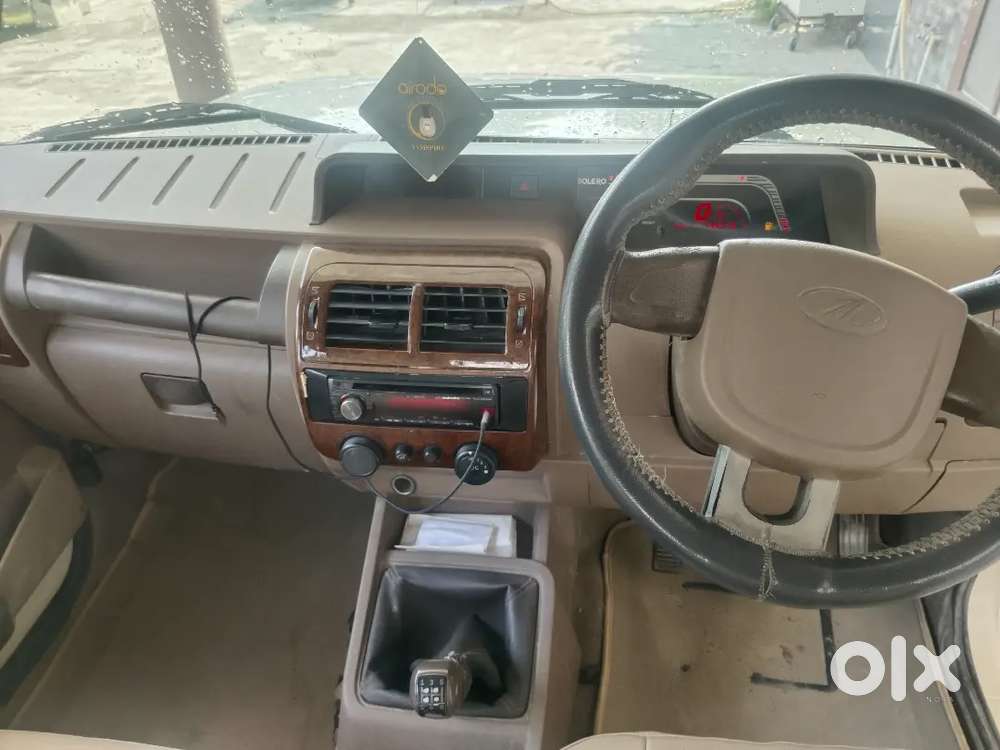 Mahindra Bolero Slx 2012
