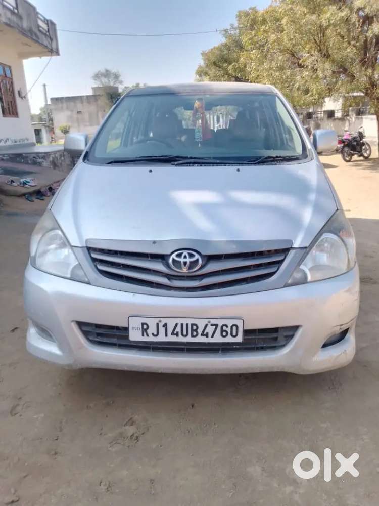 Toyota Innova 2010 Diesel 108000 Km Driven