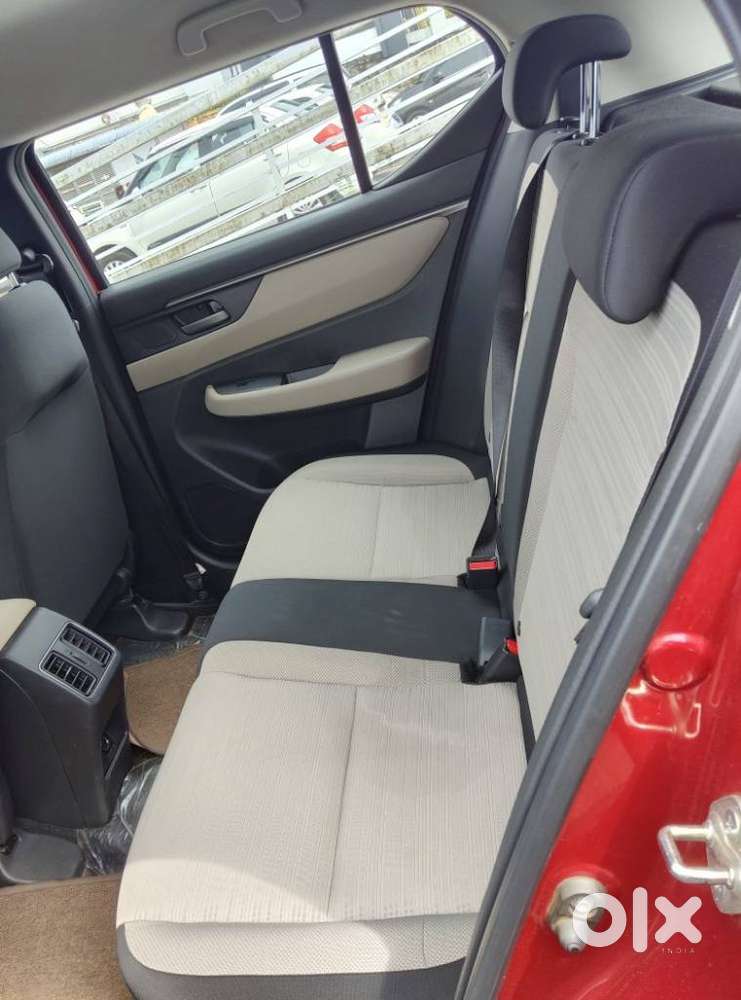 Honda Elevate, 2023, Petrol