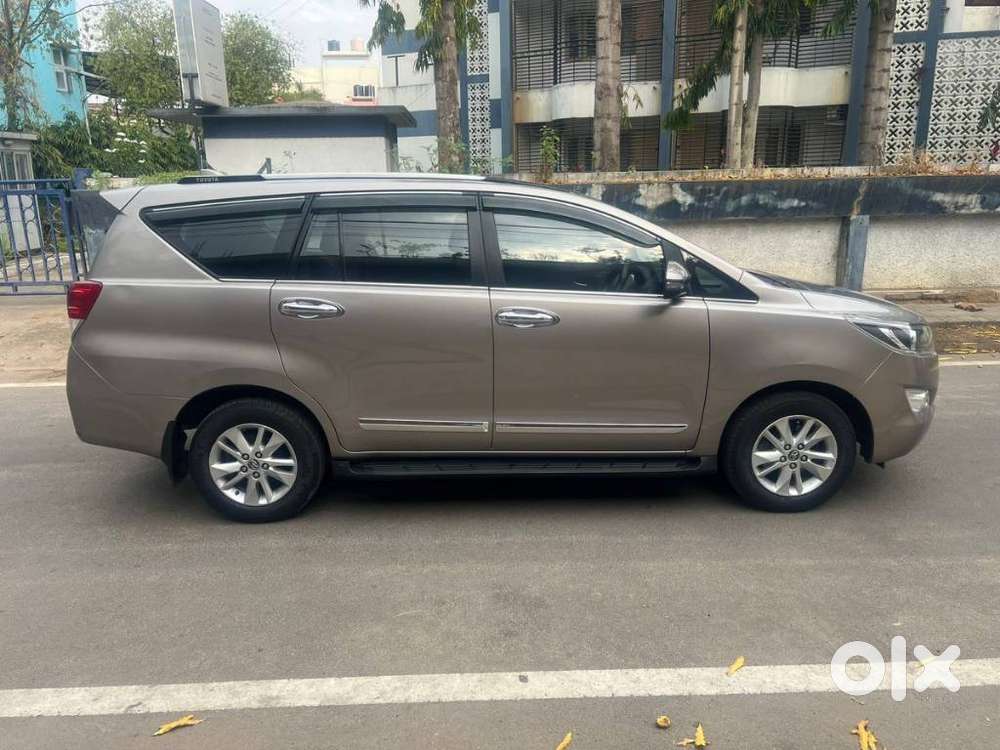 Toyota Innova Crysta 2.4 G Mt 7 Str, 2019, Diesel