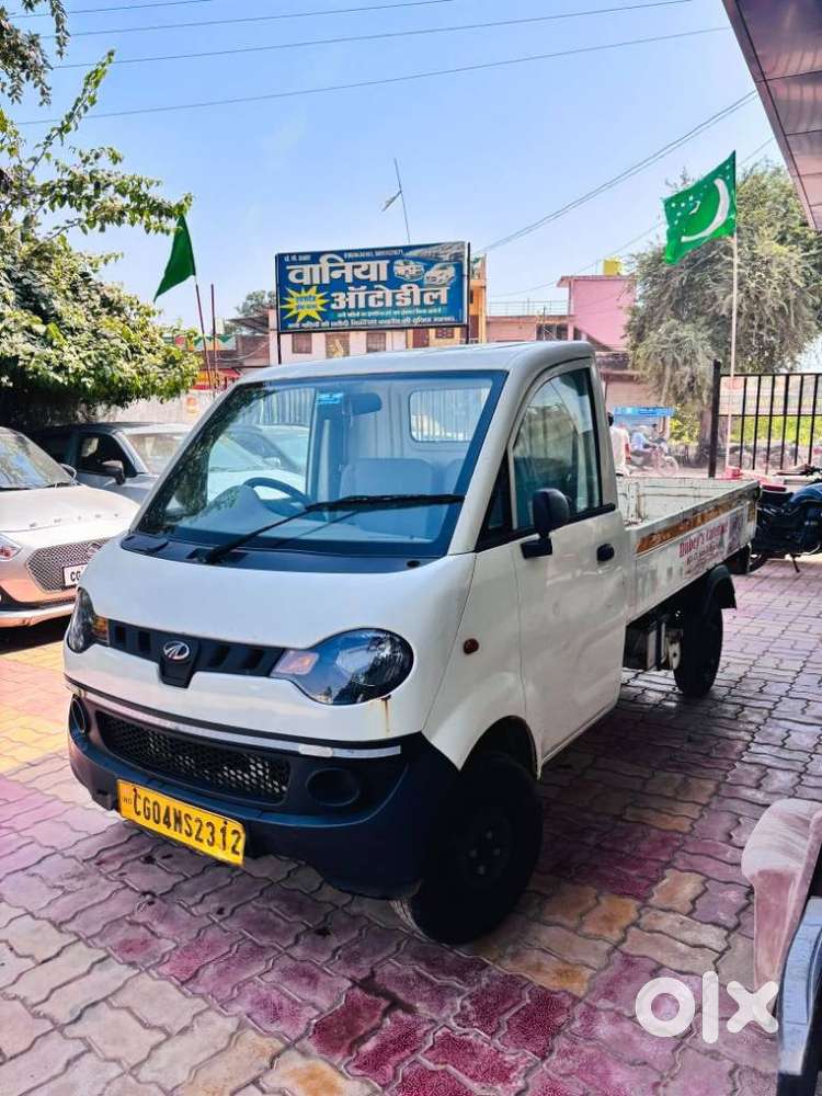 Mahindra Jeep, 2022, Petrol