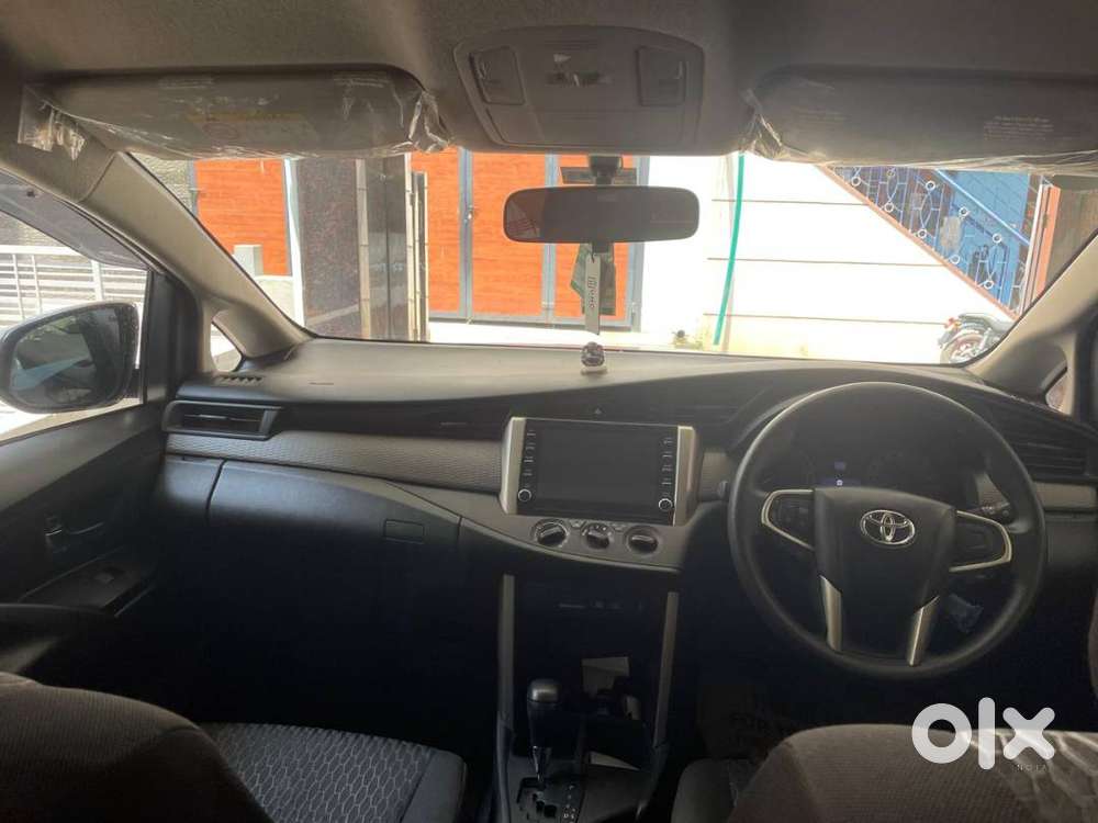 2022 Innova Cyrsta For Sale 59k Kms Run Only