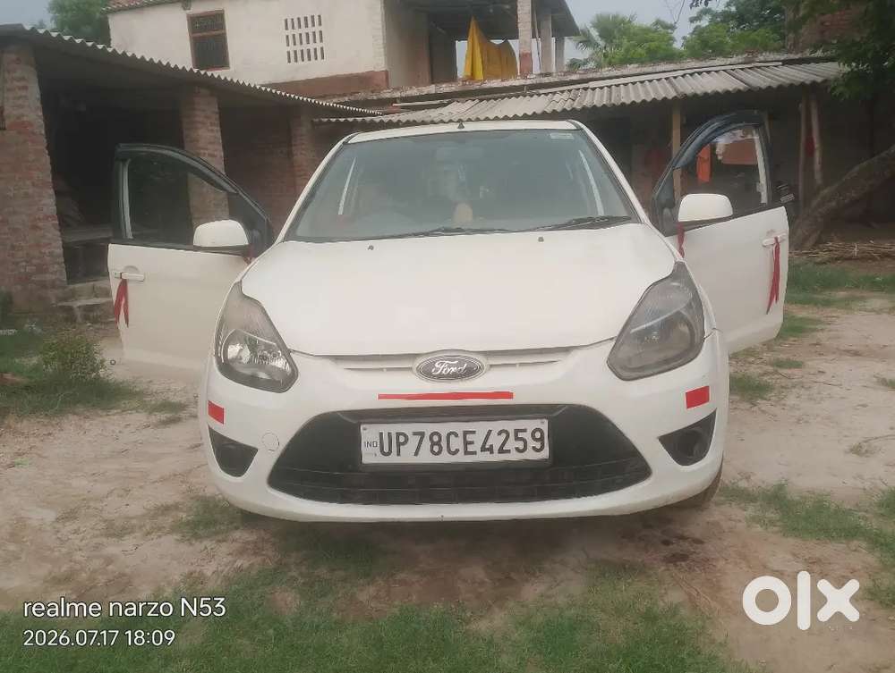Ford Figo 2011 Modal