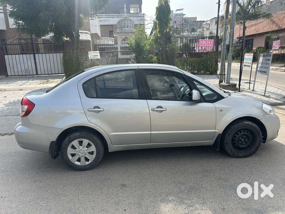 Maruti Suzuki Sx4 Vxi Bsiv, 2009, Petrol