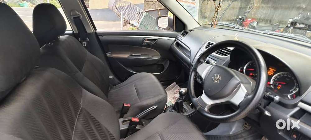 Maruti Suzuki Swift Vxi, 2014, Petrol